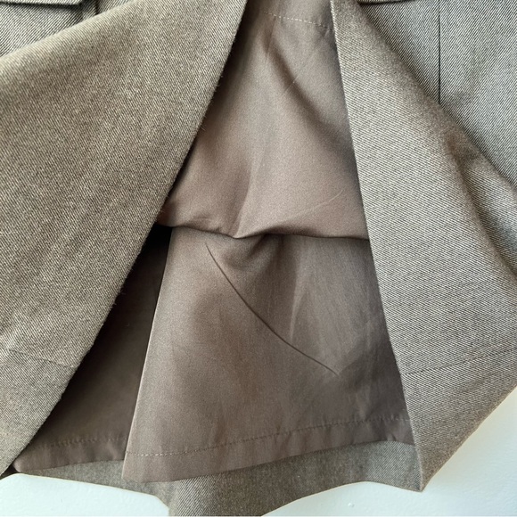 LOFT Utility A Line Skirt with Front Pockets - Picture 9 of 11